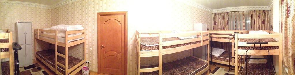 Triumph Astana Hostel 阿斯坦纳 外观 照片