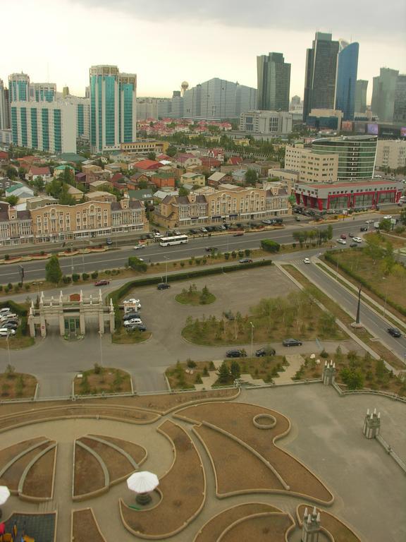 Triumph Astana Hostel 阿斯坦纳 外观 照片
