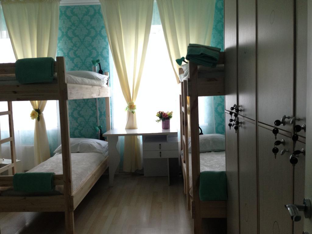 Triumph Astana Hostel 阿斯坦纳 客房 照片